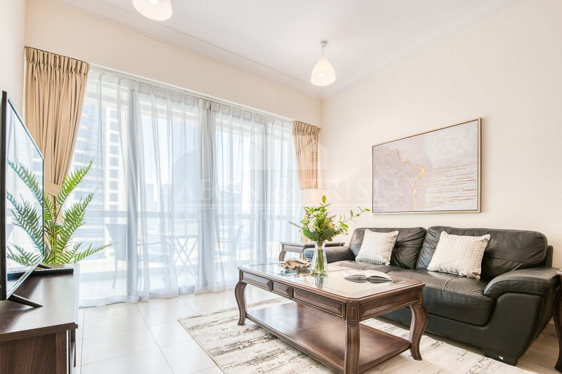 Spacious Fully Furnished 1BR in 8 Boulevard Walk